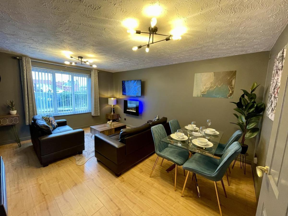 No24 - 2-Bed Boutique Apartment - Hosted By Hutch Lifestyle Leamington Spa Exterior foto
